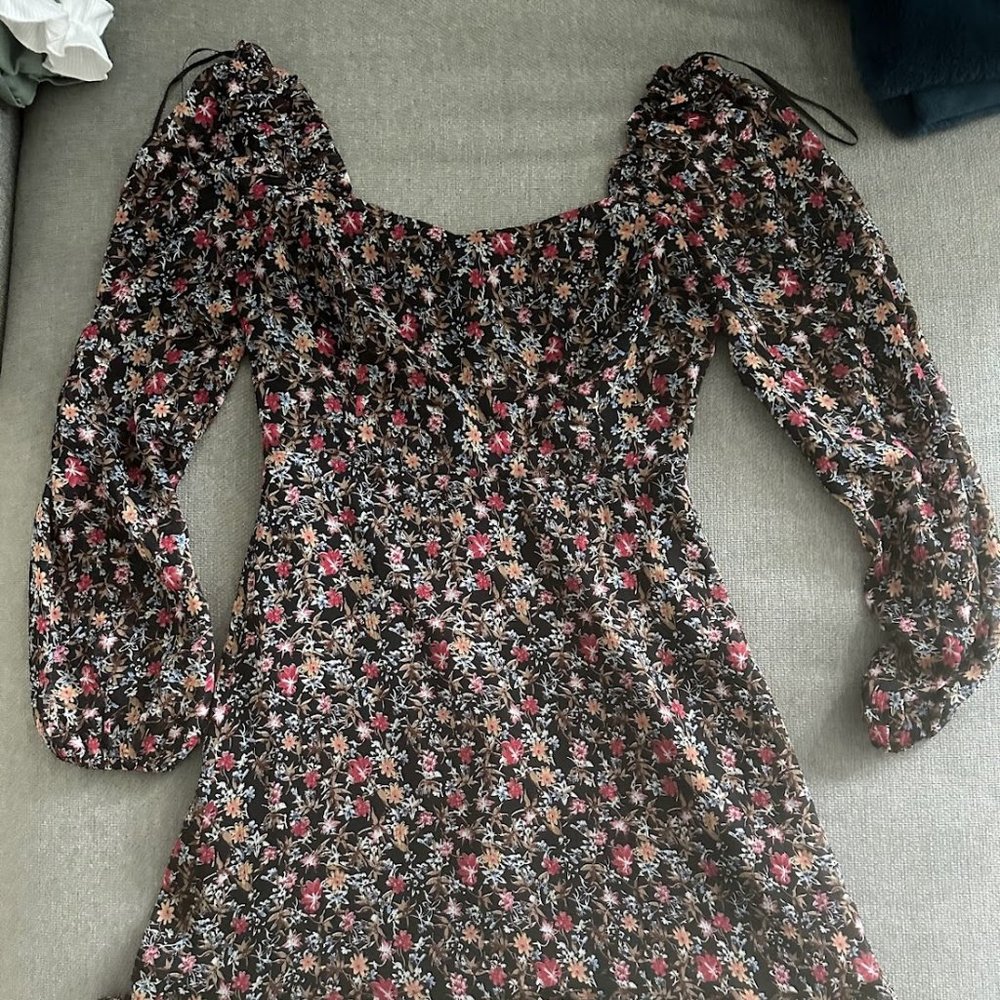 LUSH FLORAL DRESS XS